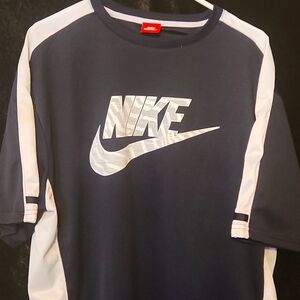 Nike Dri-Fit T-Shirt
